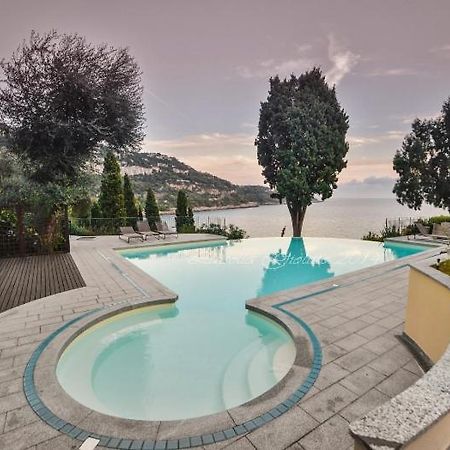 Diodato Suite Apartment - Amazing Location, Wifi, Pool, Sauna, Gym & Private Garden Roquebrune-Cap-Martin Exterior photo